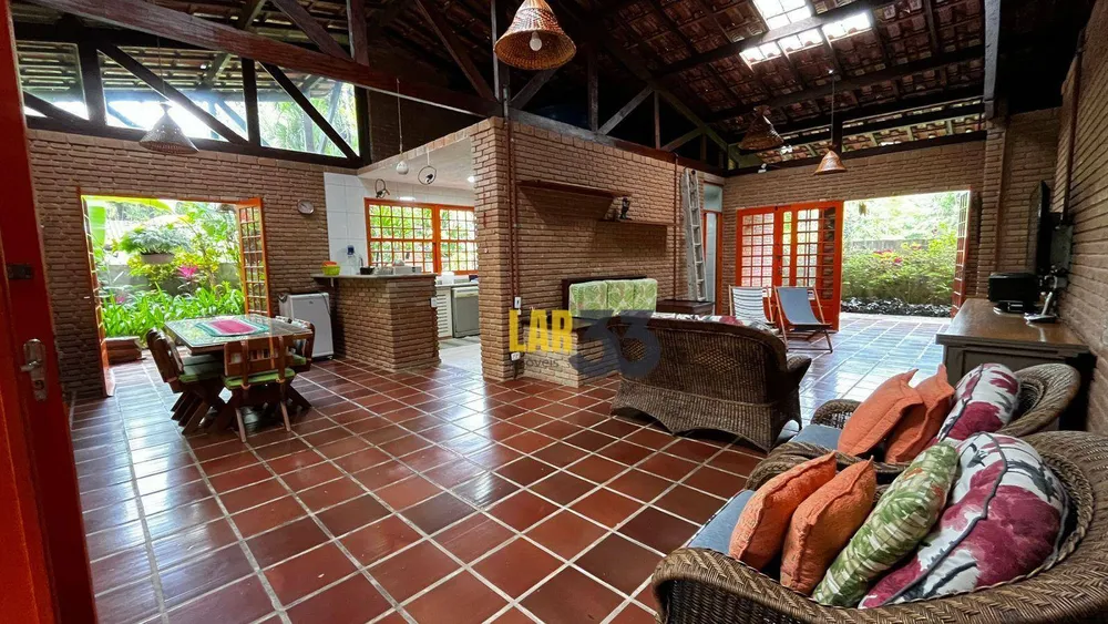Casa, 4 quartos, 180 m² - Foto 1