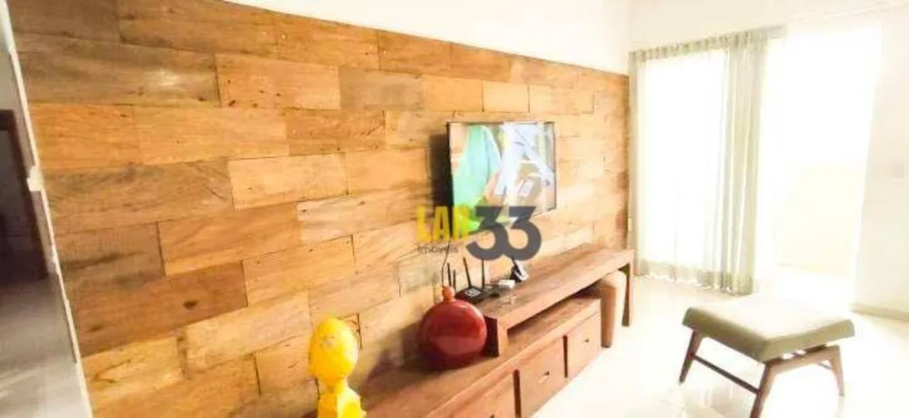 Cobertura, 3 quartos, 205 m² - Foto 2