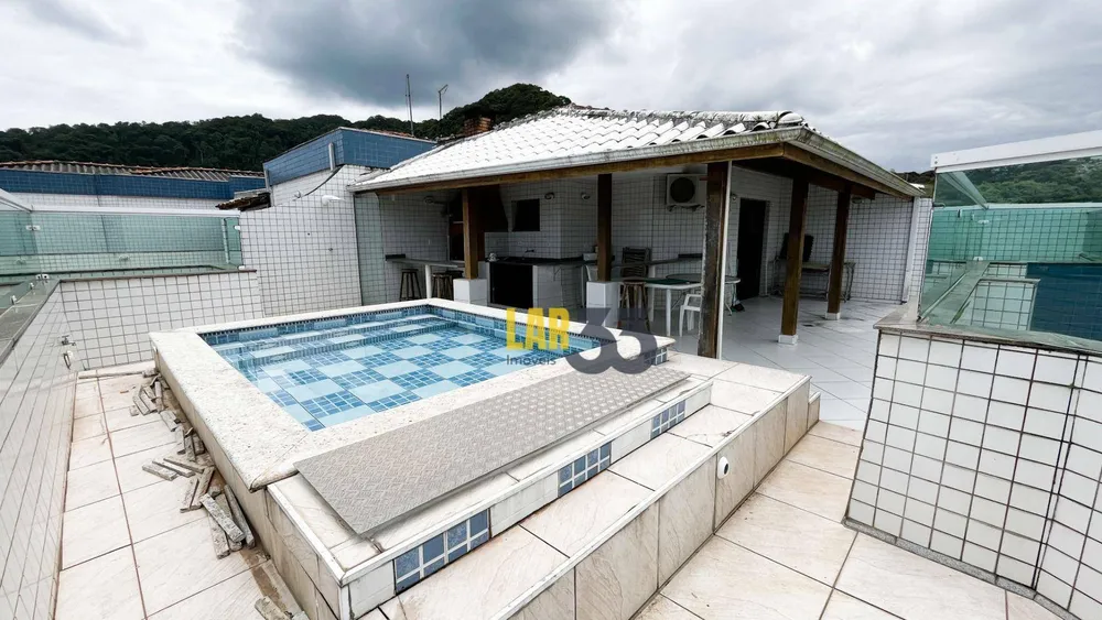 Cobertura, 3 quartos, 240 m² - Foto 1