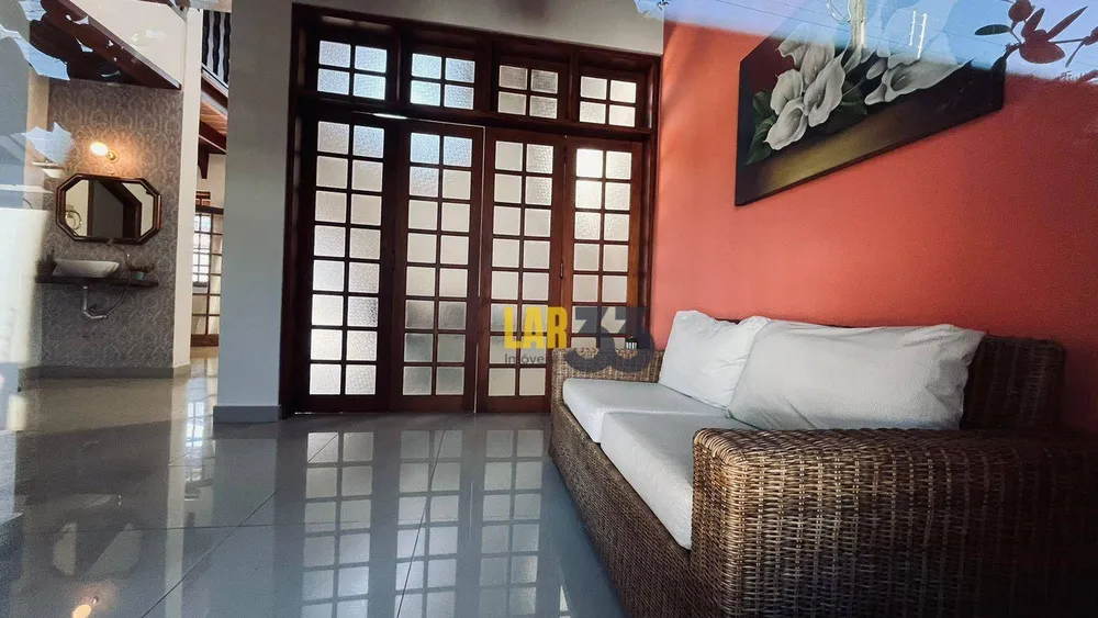 Casa, 3 quartos, 298 m² - Foto 2