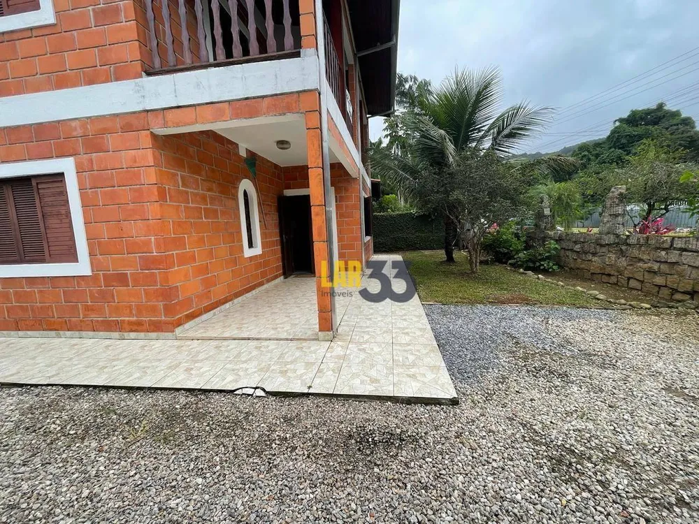 Sobrado, 4 quartos, 216 m² - Foto 2