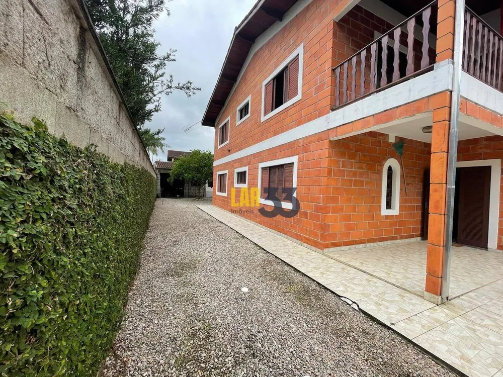 Sobrado, 4 quartos, 216 m² - Foto 1