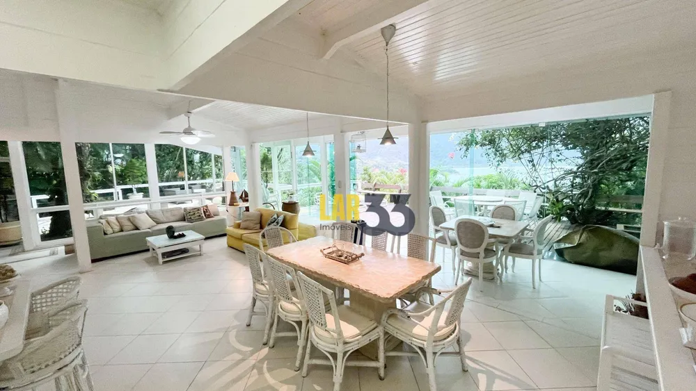 Casa, 4 quartos, 350 m² - Foto 1