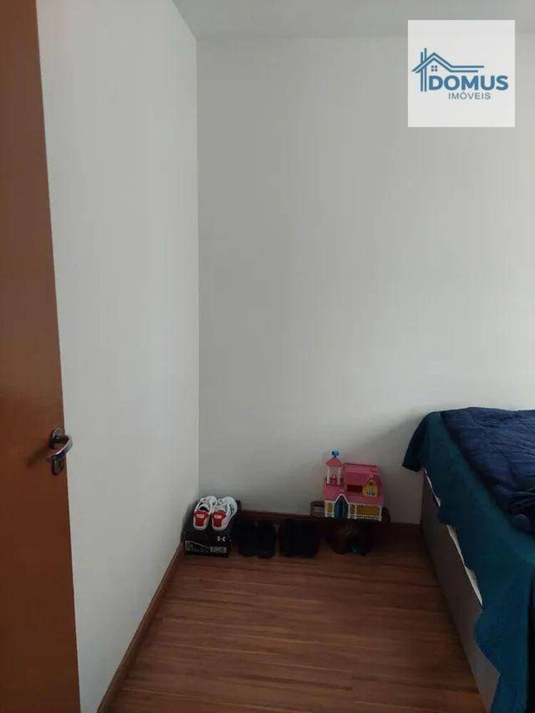 Apartamento à venda com 2 quartos, 44m² - Foto 5