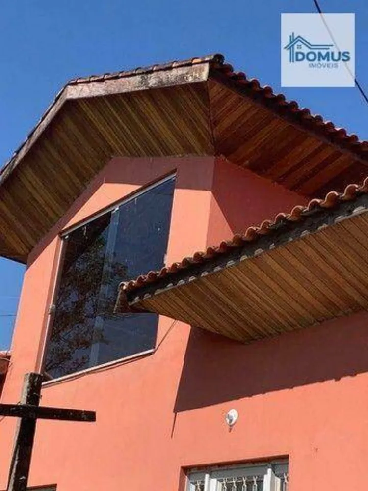 Chácara, 8 quartos, 1000 m² - Foto 1