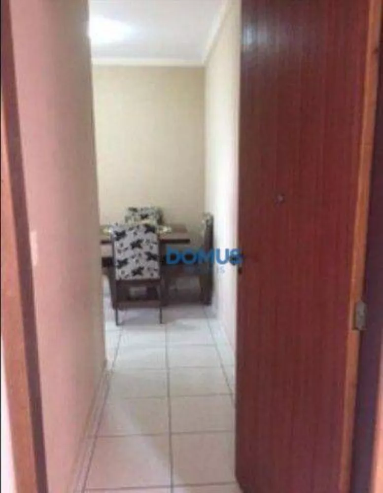 Apartamento à venda com 2 quartos, 45m² - Foto 2