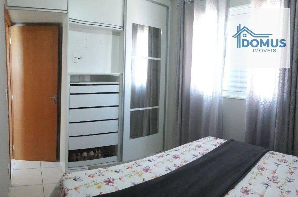 Apartamento à venda com 2 quartos, 45m² - Foto 5