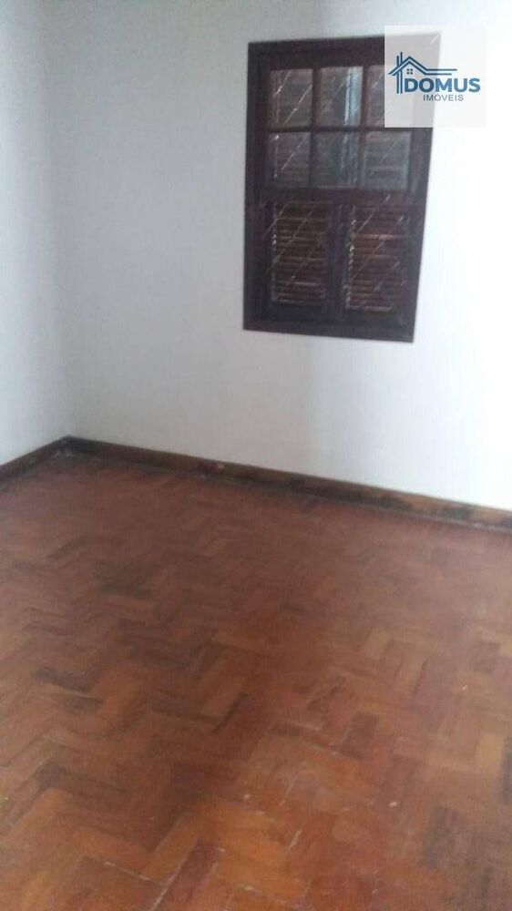Casa à venda com 3 quartos, 131m² - Foto 7