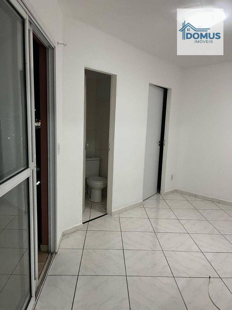 Apartamento para alugar com 1 quarto, 40m² - Foto 2