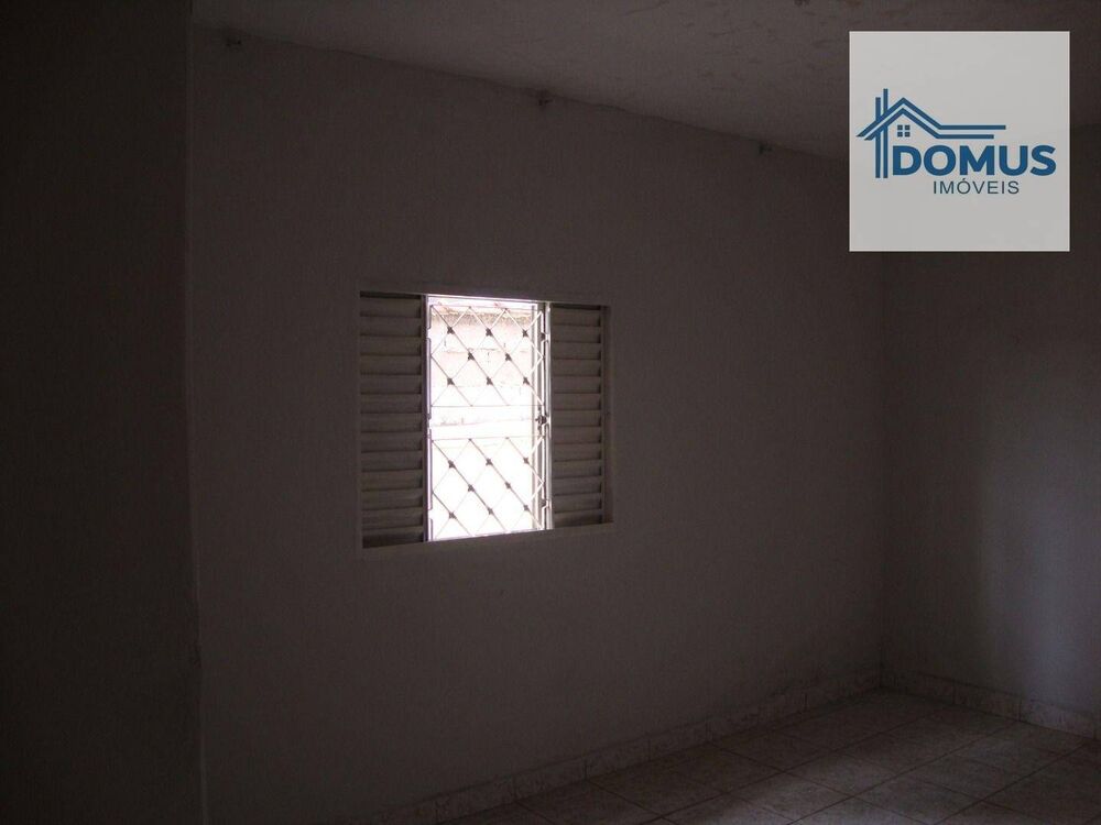 Casa à venda com 2 quartos, 101m² - Foto 5