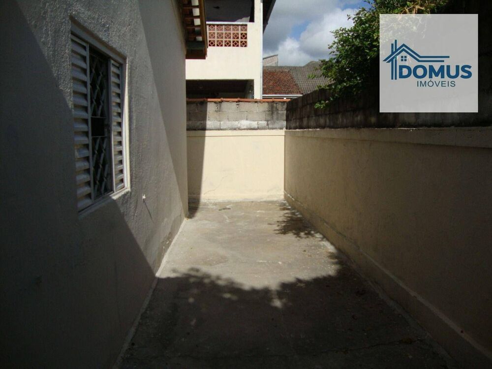 Casa à venda com 2 quartos, 101m² - Foto 8