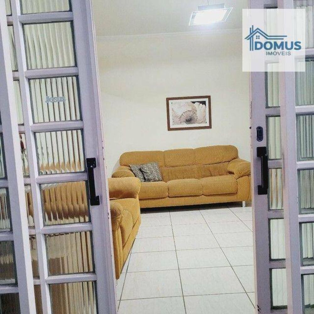 Sobrado à venda com 3 quartos, 101m² - Foto 1