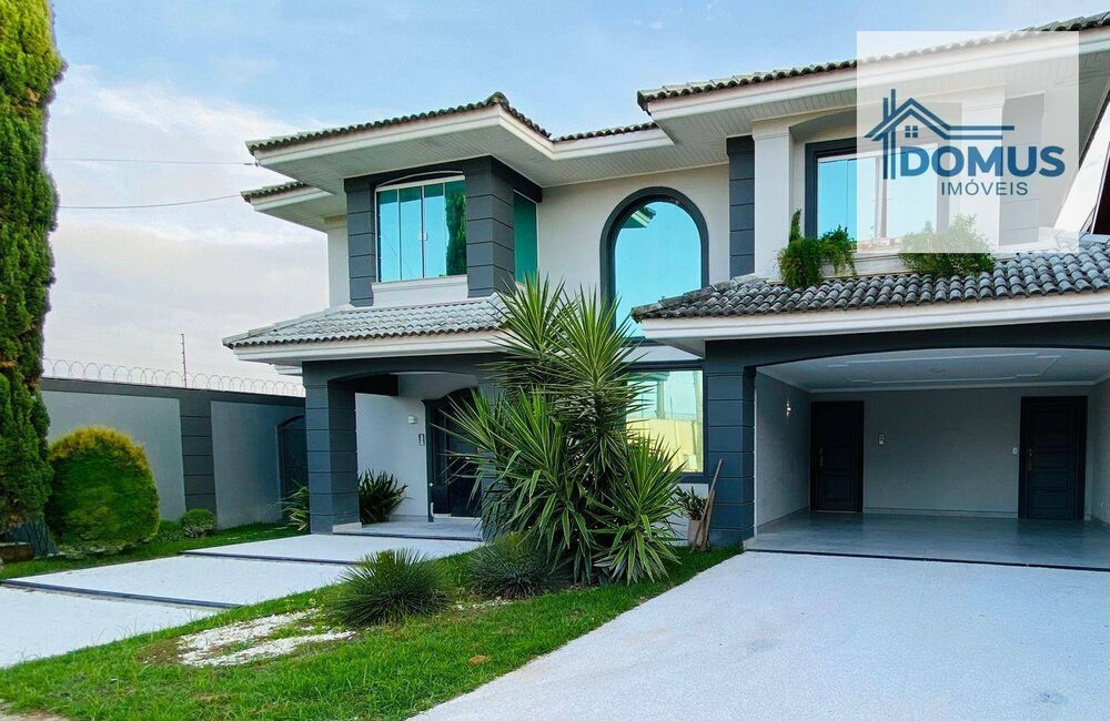 Sobrado à venda com 5 quartos, 480m² - Foto 1