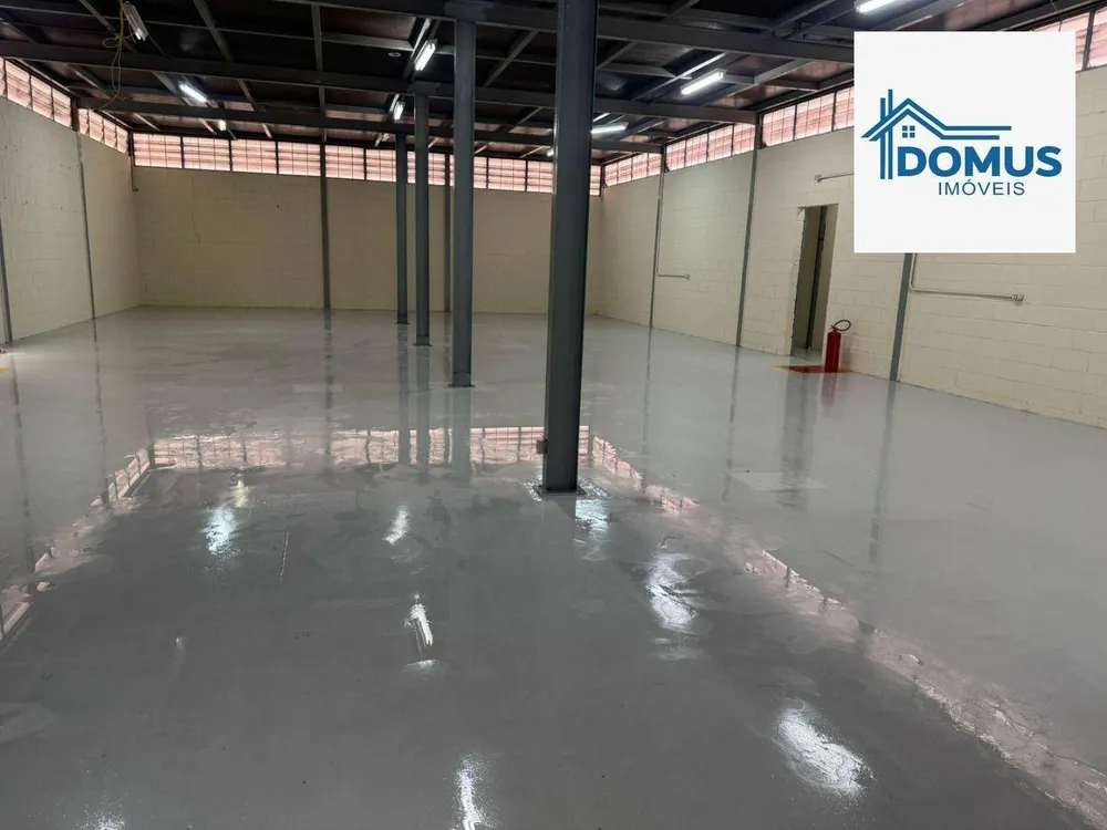 Depósito-Galpão, 1046 m² - Foto 2