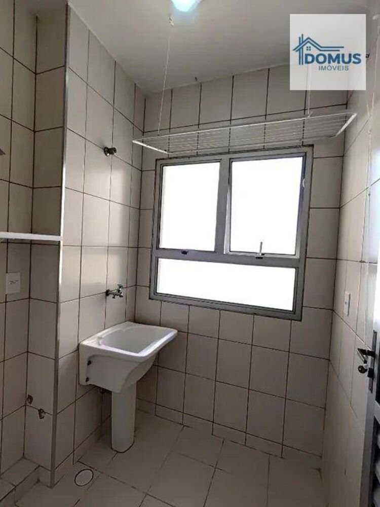 Apartamento à venda com 3 quartos, 61m² - Foto 7