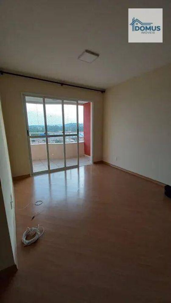 Apartamento à venda com 3 quartos, 84m² - Foto 2