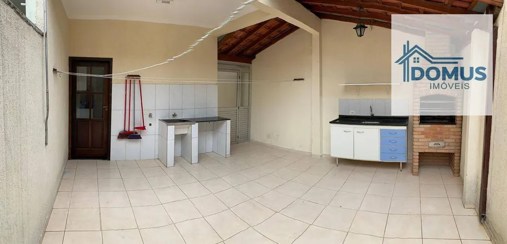 Casa, 3 quartos, 154 m² - Foto 2