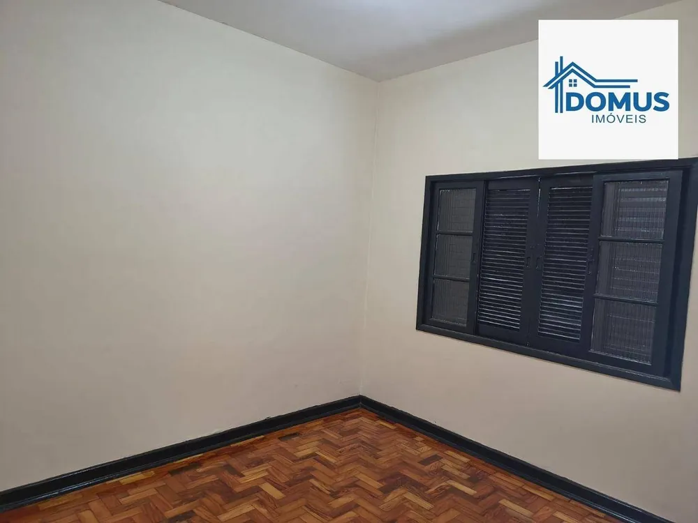 Casa, 3 quartos, 210 m² - Foto 1