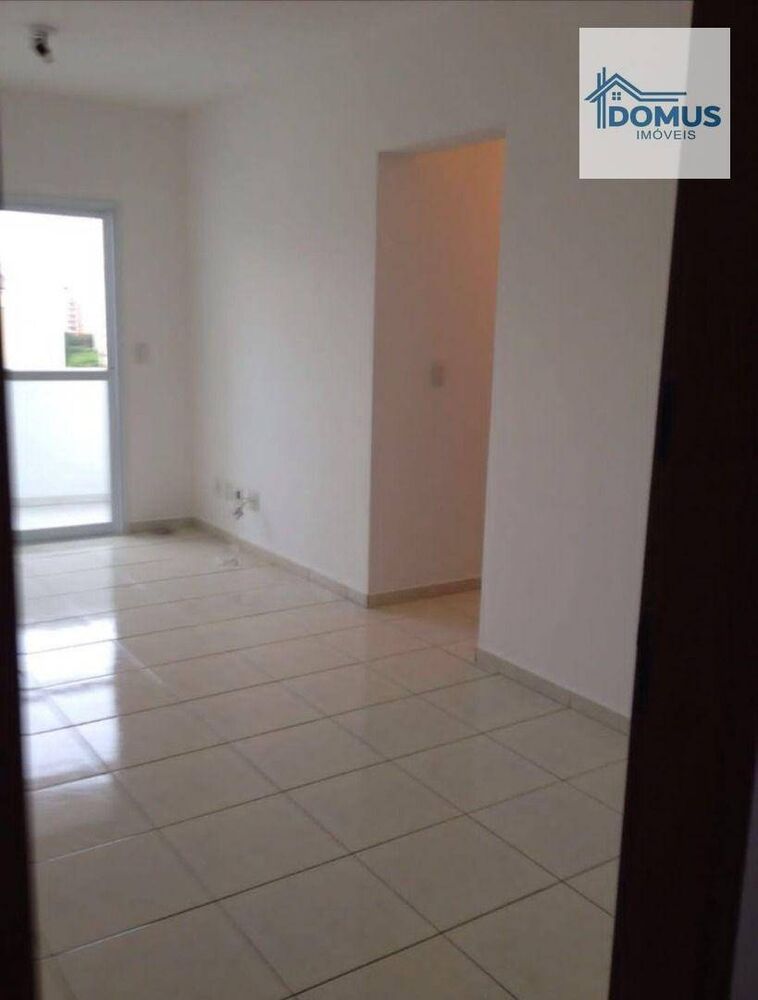 Apartamento para alugar com 2 quartos, 54m² - Foto 3
