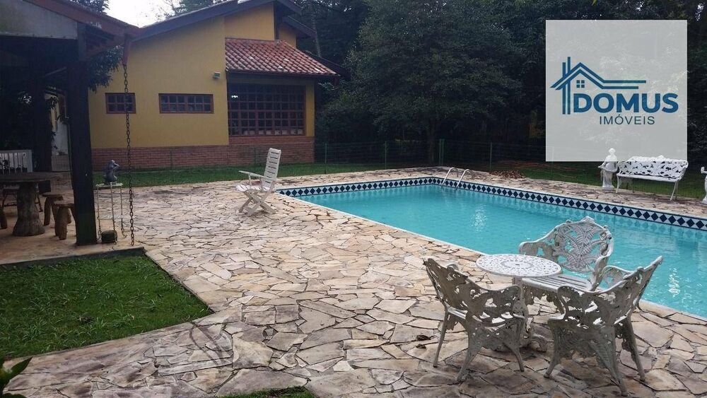 Chácara, 4 quartos, 1300 m² - Foto 1