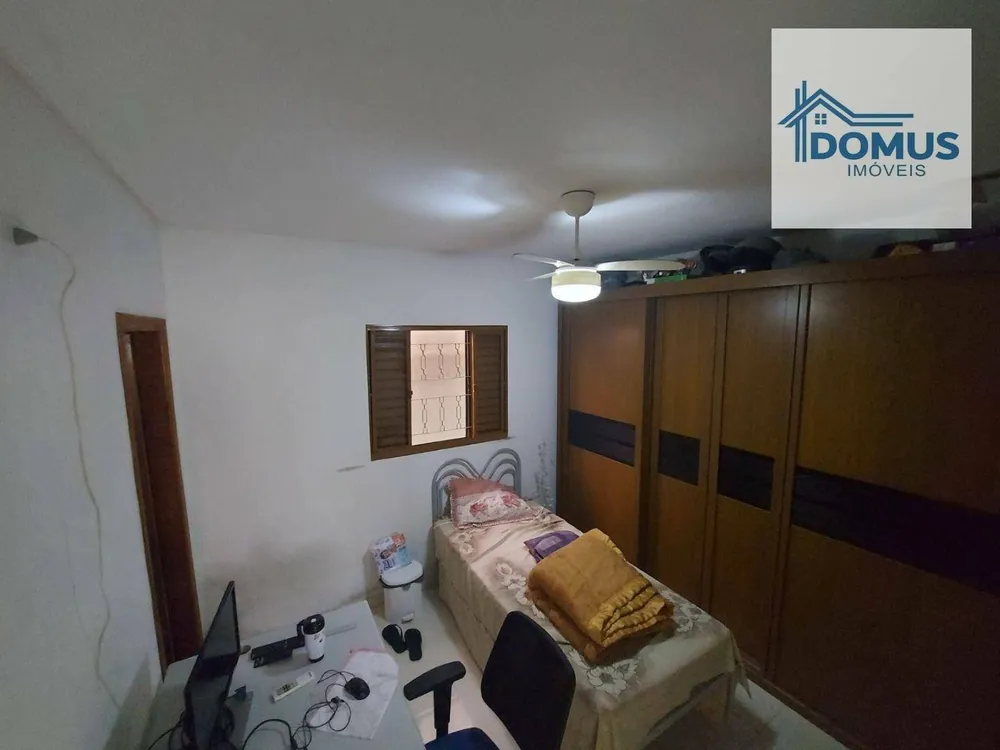 Casa, 5 quartos, 166 m² - Foto 13