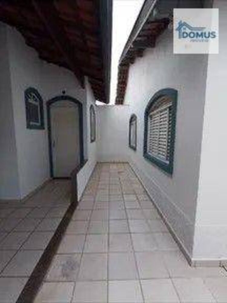 Casa à venda com 3 quartos, 101m² - Foto 7