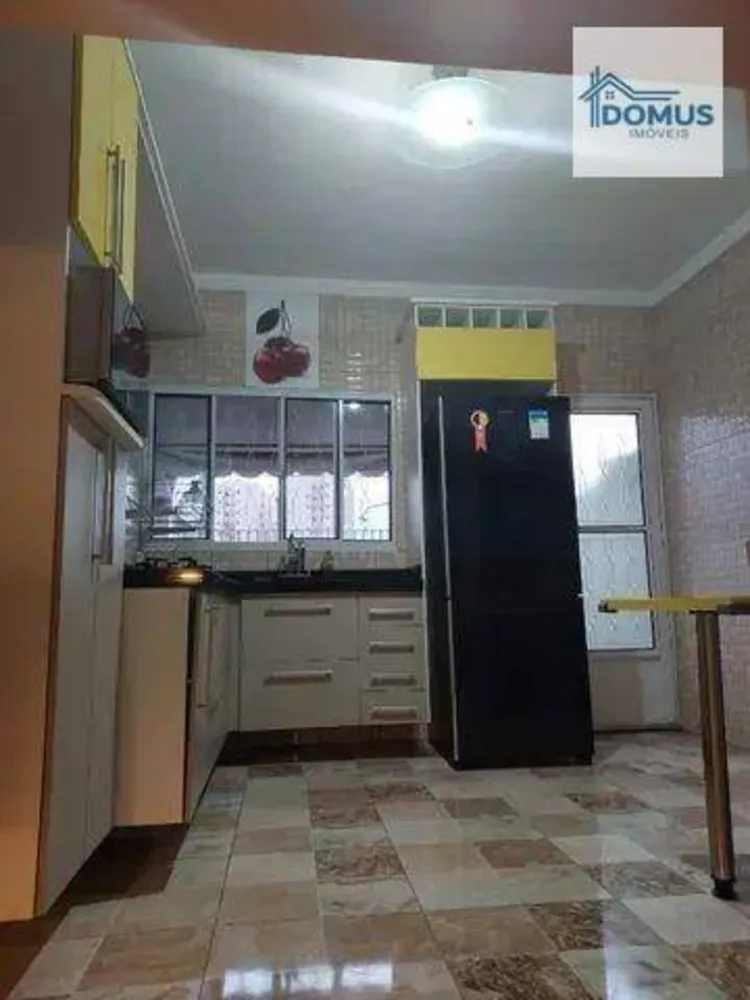Casa, 3 quartos, 240 m² - Foto 6