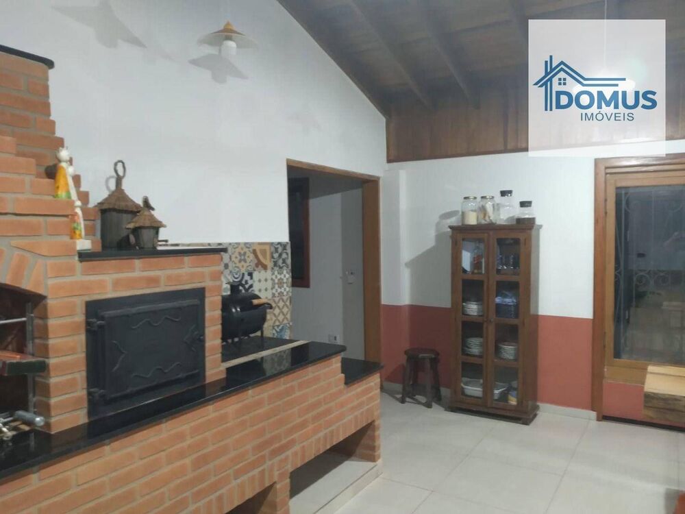 Chácara, 3 quartos, 2730 m² - Foto 4