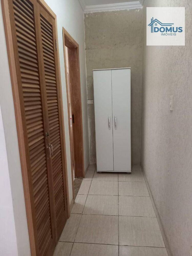 Casa, 6 quartos, 150 m² - Foto 3