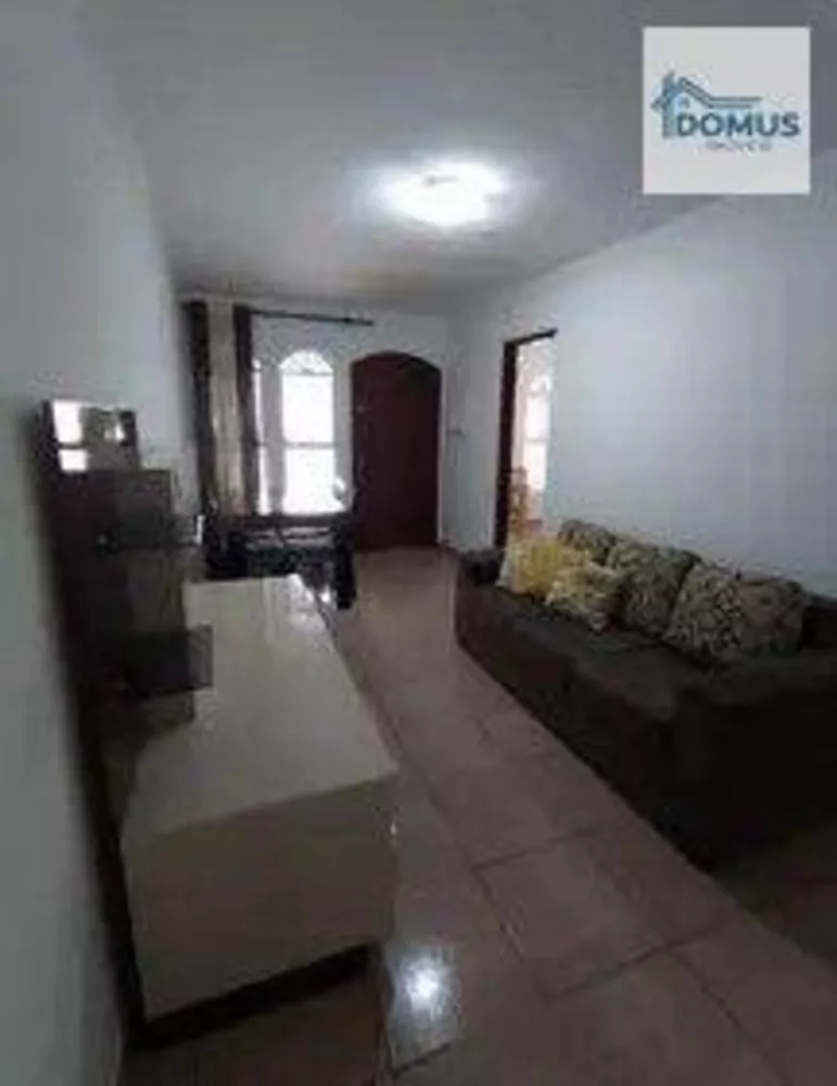 Casa à venda com 3 quartos, 101m² - Foto 4