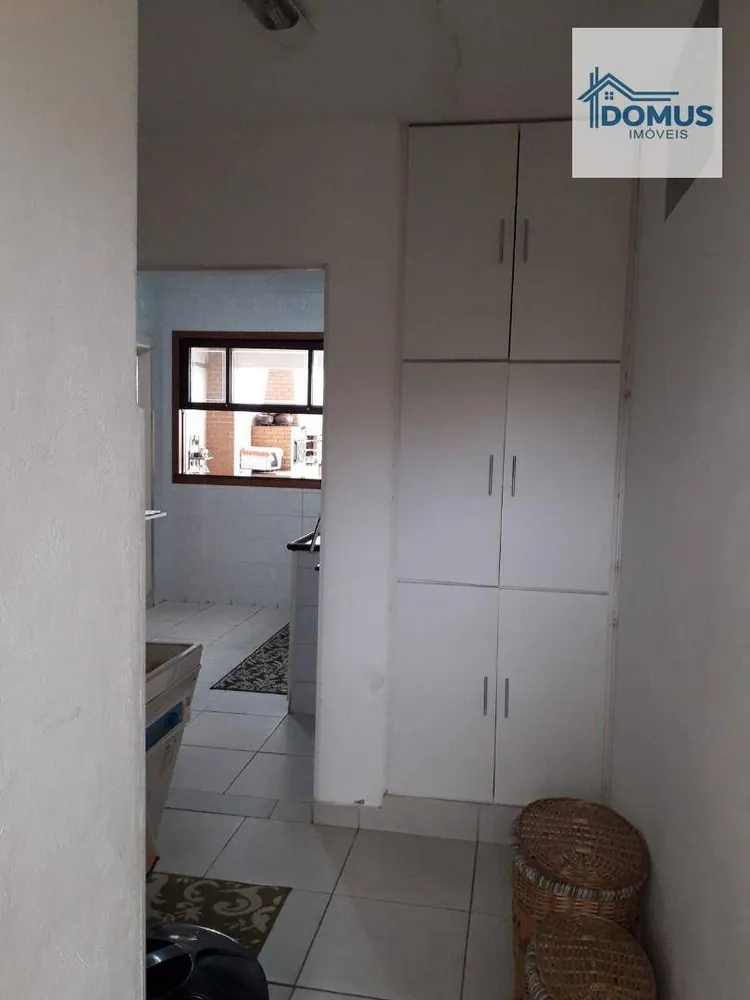 Casa, 4 quartos, 220 m² - Foto 2