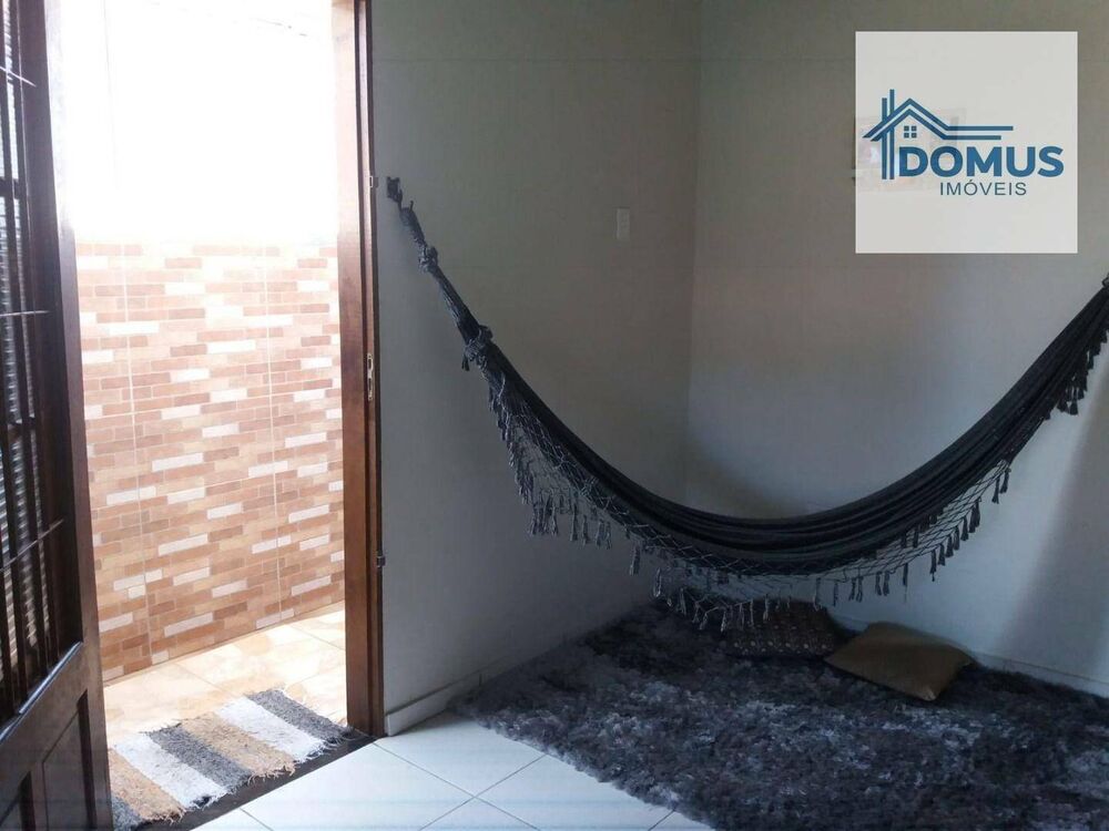 Casa, 3 quartos, 200 m² - Foto 1