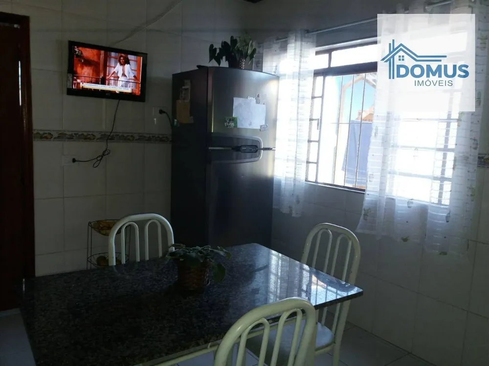 Casa, 3 quartos, 200 m² - Foto 9