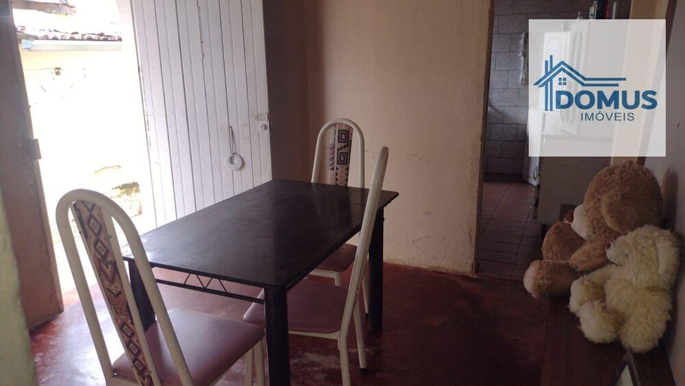 Casa à venda com 5 quartos, 164m² - Foto 5