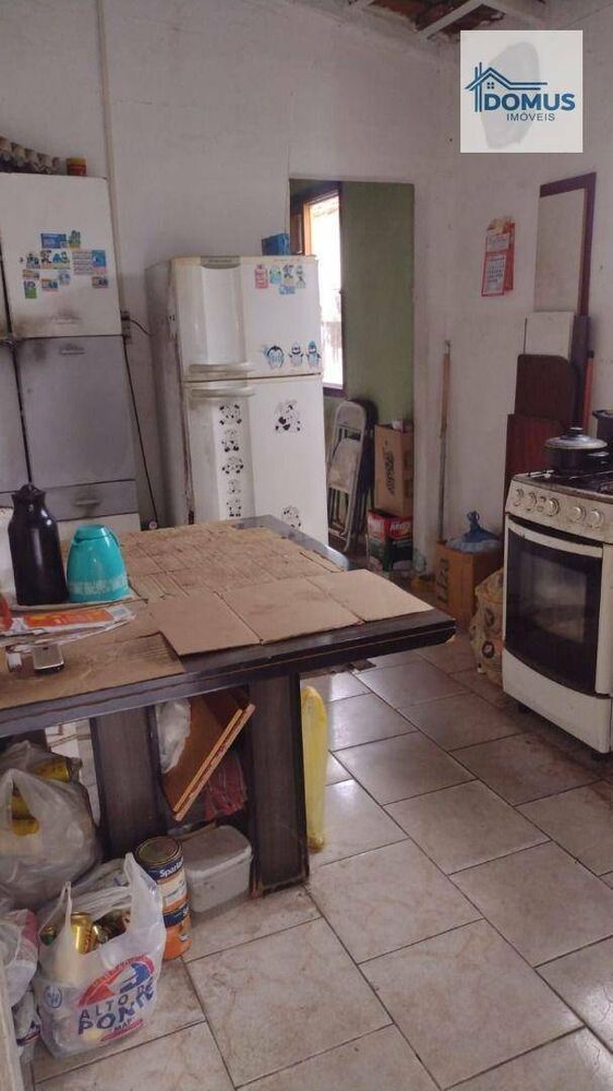 Casa à venda com 5 quartos, 164m² - Foto 7