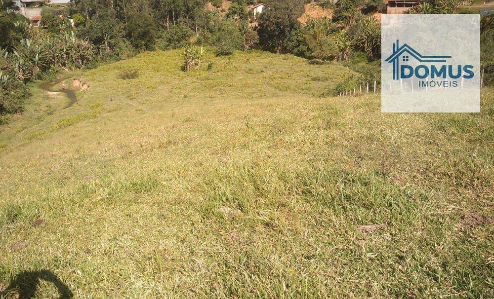 Chácara à venda com 2 quartos, 80m² - Foto 2