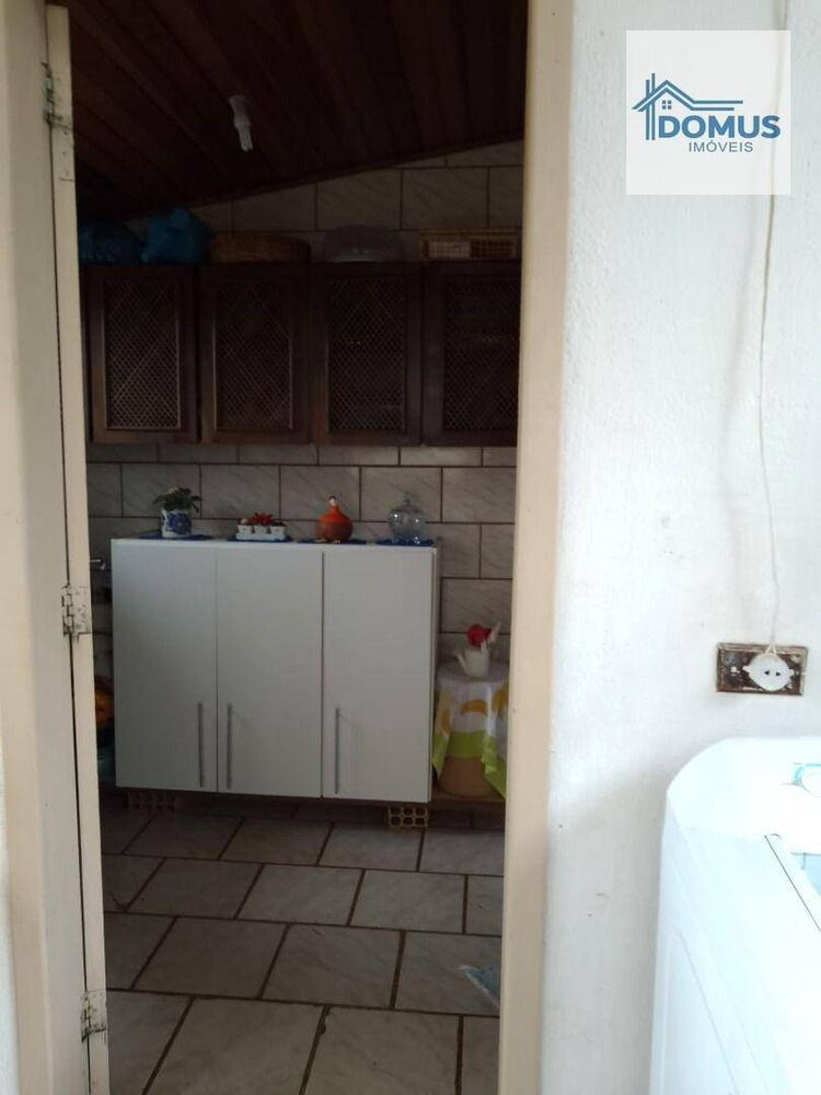 Chácara à venda com 3 quartos, 125m² - Foto 4