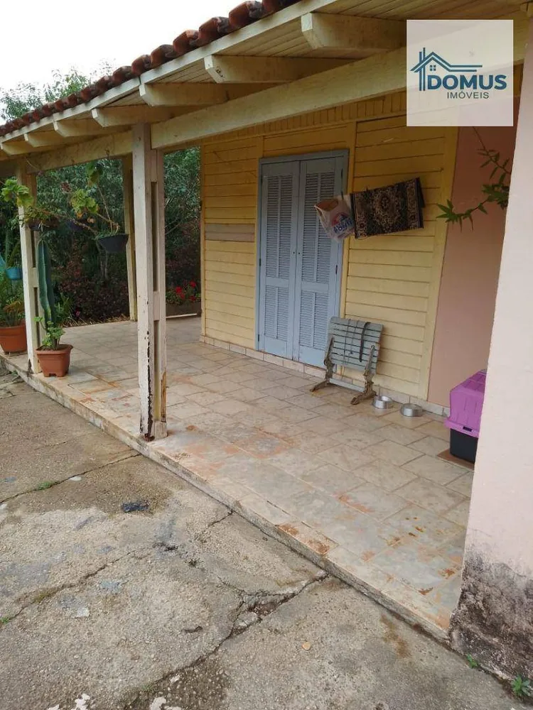 Chácara, 3 quartos, 1698 m² - Foto 3