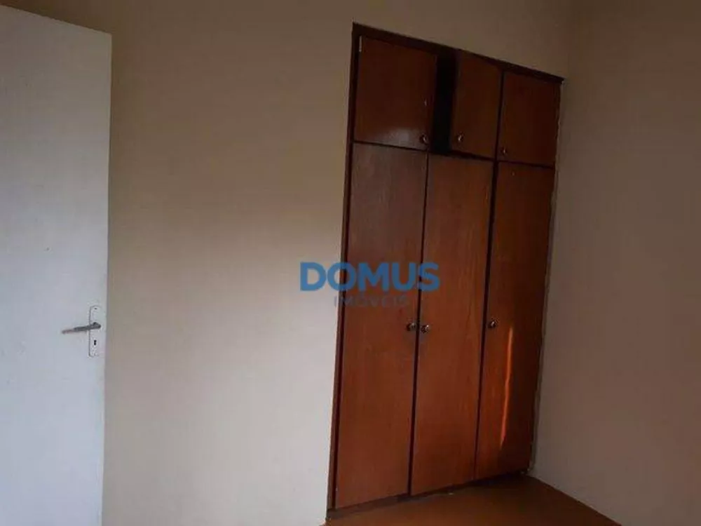 Apartamento à venda com 2 quartos, 66m² - Foto 3