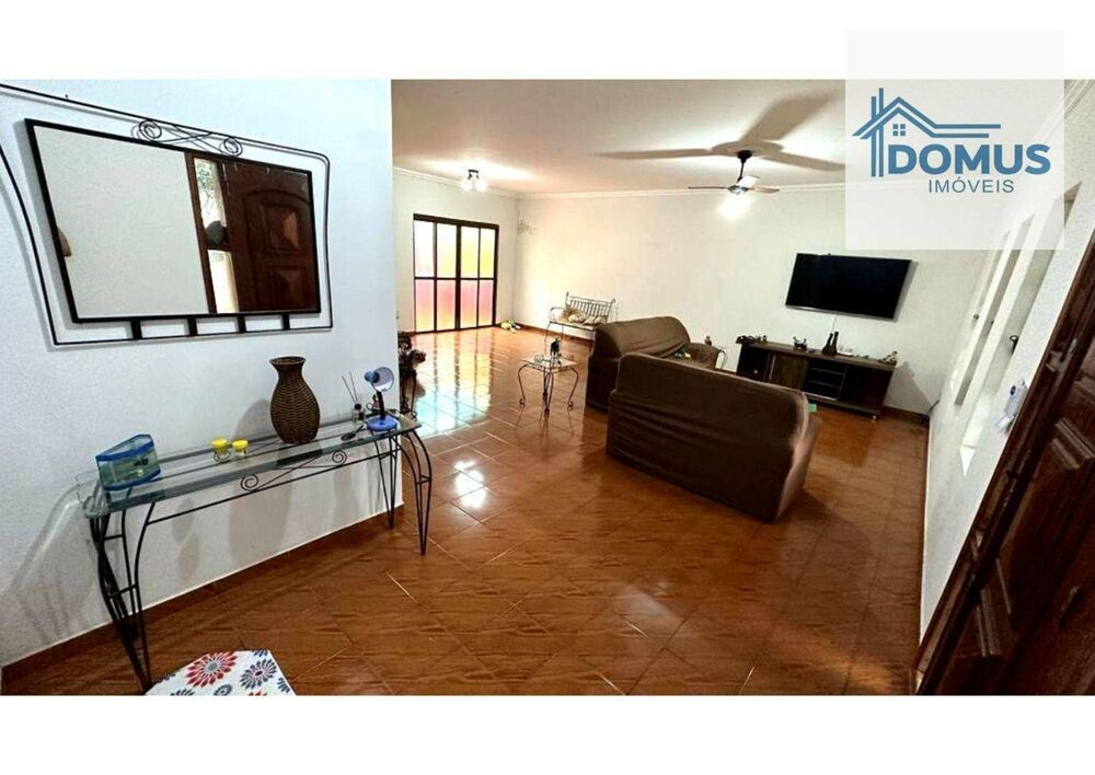 Casa, 5 quartos, 300 m² - Foto 8