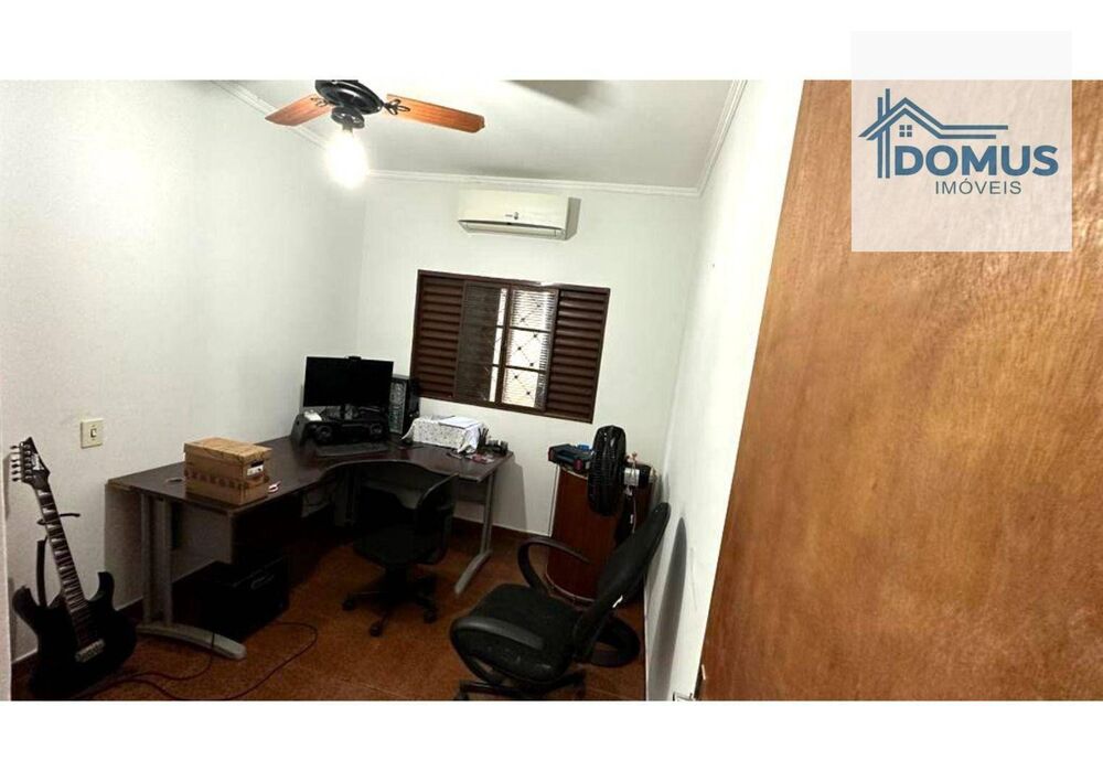 Casa, 5 quartos, 300 m² - Foto 3