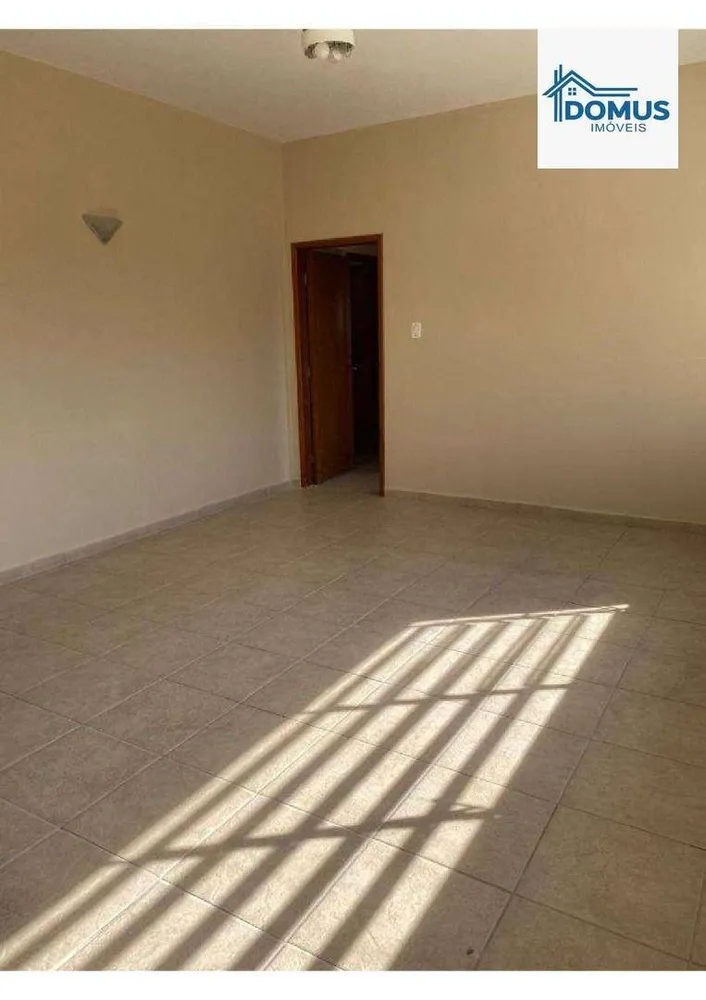 Sobrado, 7 quartos, 253 m² - Foto 6
