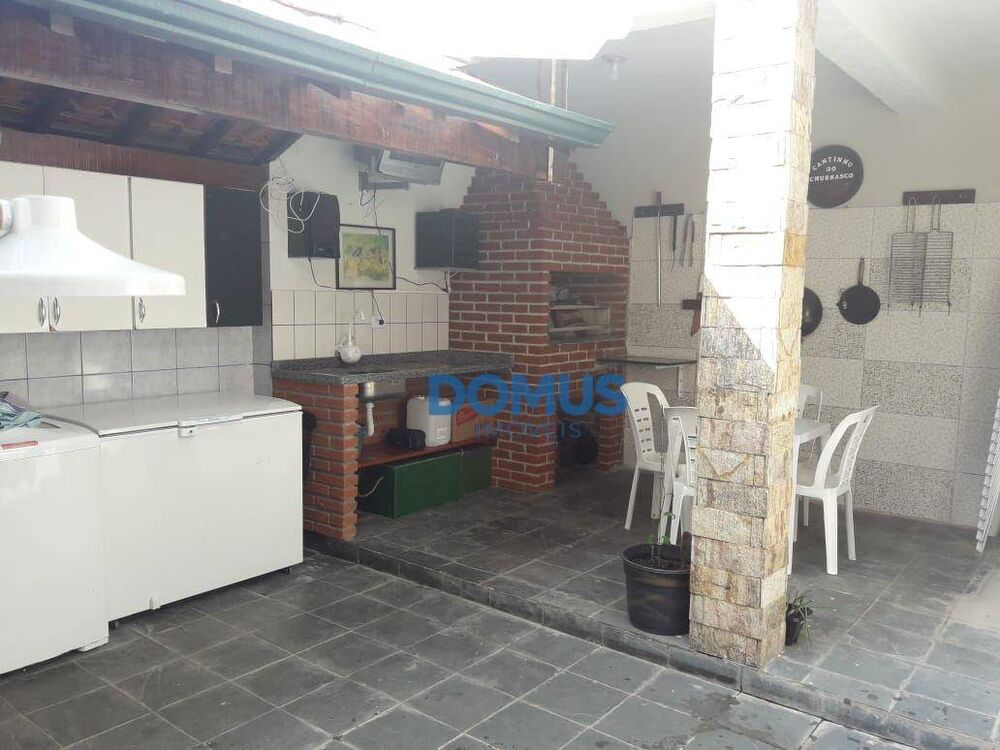 Casa, 3 quartos, 220 m² - Foto 8