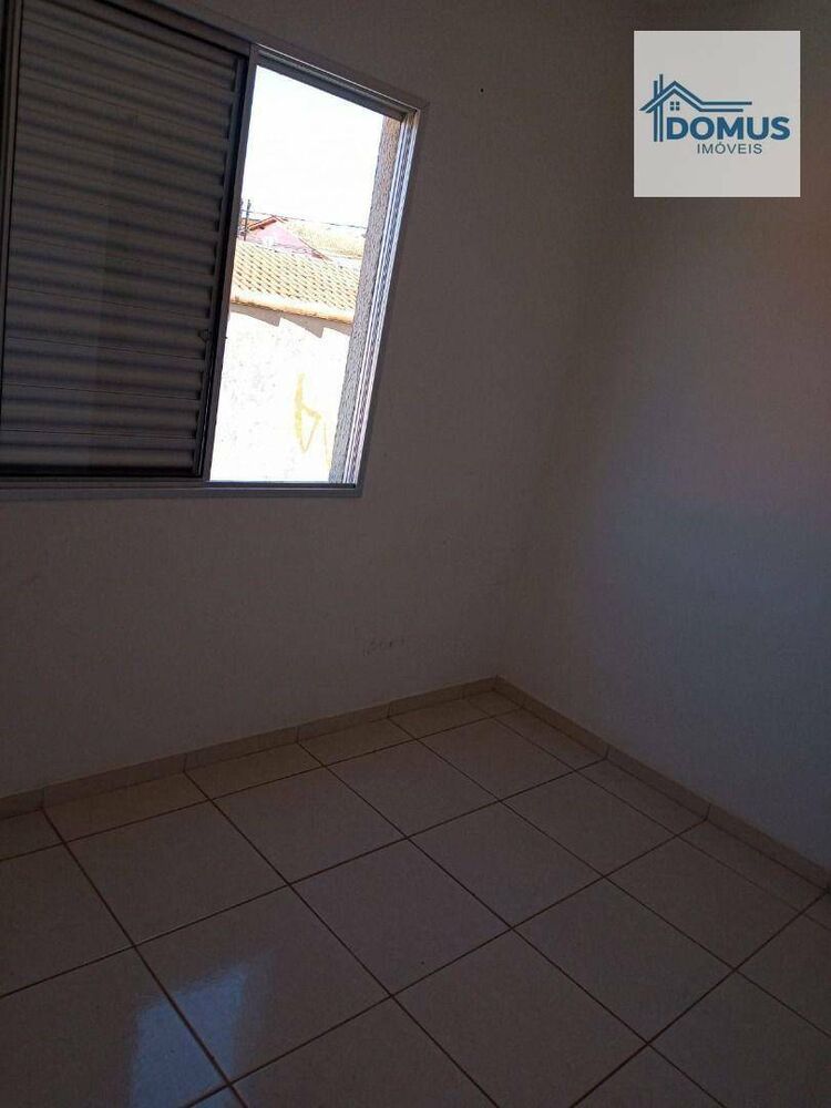 Apartamento à venda com 2 quartos, 45m² - Foto 3