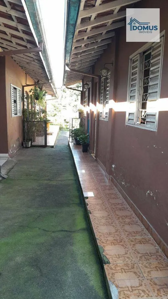 Casa, 6 quartos, 318 m² - Foto 2