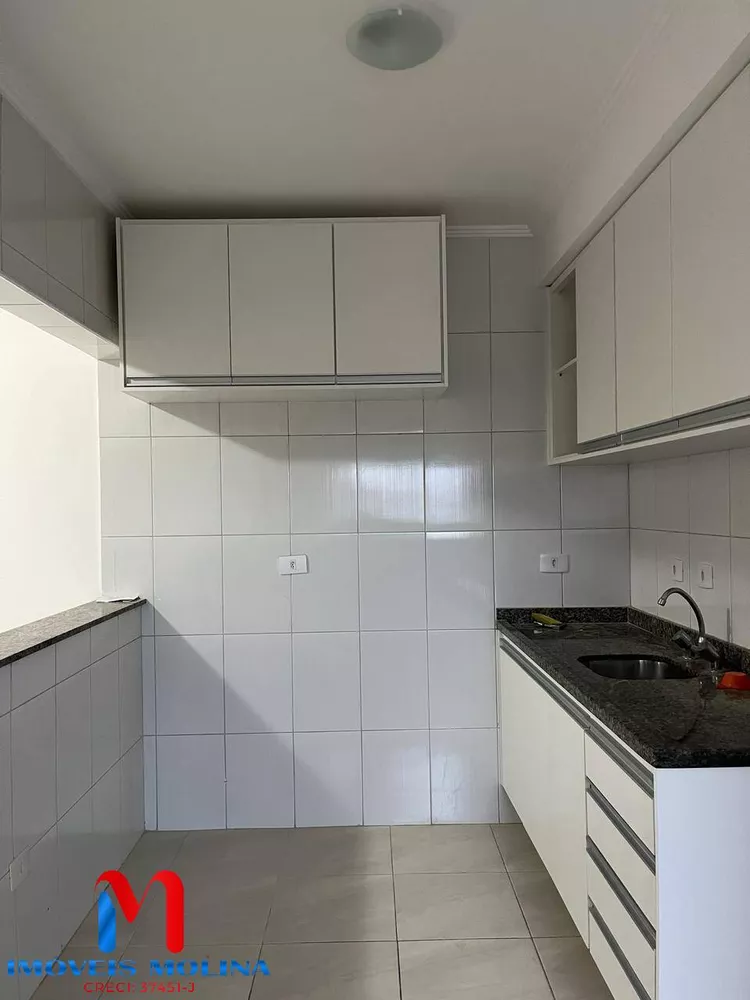 Apartamento à venda com 2 quartos, 65m² - Foto 4