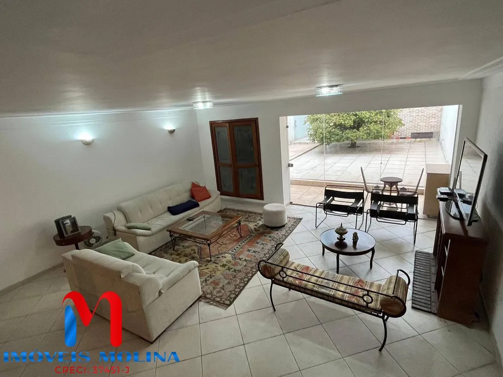 Sobrado, 3 quartos, 364 m² - Foto 1