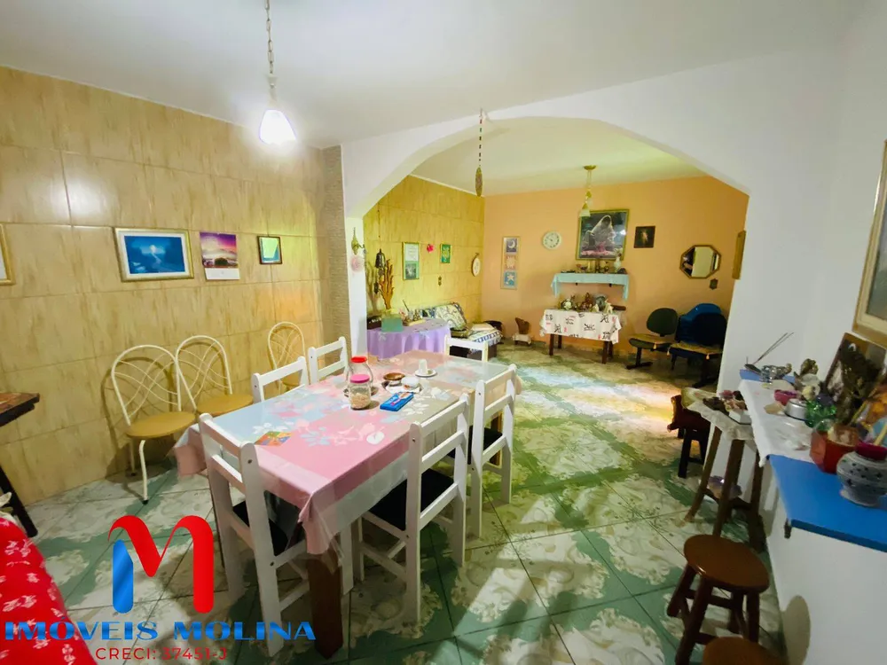 Casa, 3 quartos, 211 m² - Foto 2