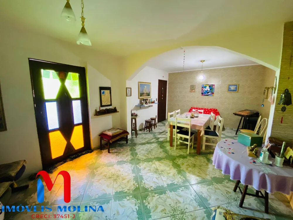 Casa, 3 quartos, 211 m² - Foto 1