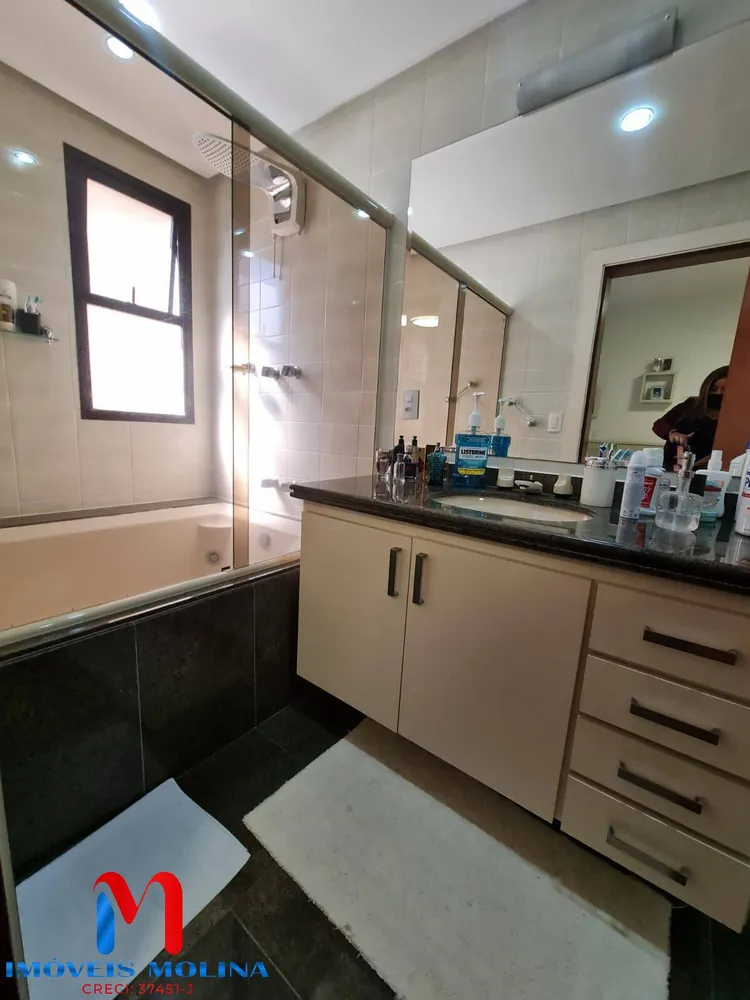 Apartamento, 4 quartos, 230 m² - Foto 11